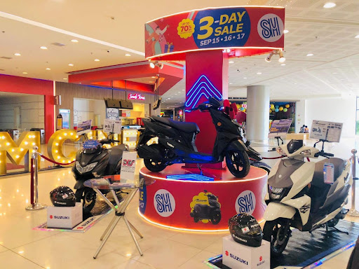 suzuki motorcycle display sale
