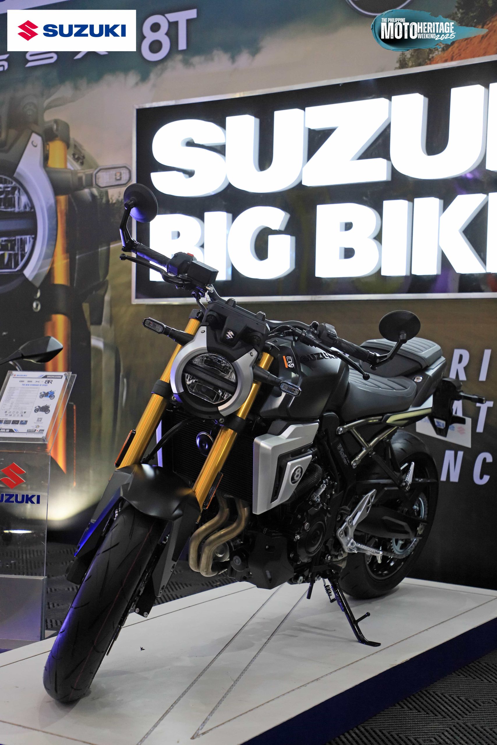 Suzuki big bike display