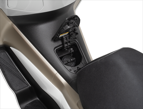 Easy-Access Front Fuel Lid